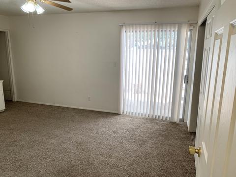 1394 Antelope Dr, Lemoore, CA 93245 photo 12