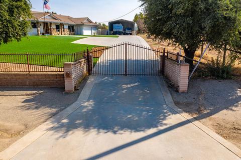 11244 N Stanford Ave, Clovis, CA 93619 photo 60