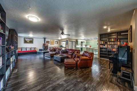 11244 N Stanford Ave, Clovis, CA 93619 photo 5