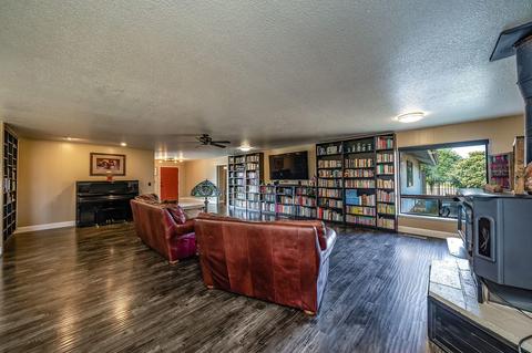 11244 N Stanford Ave, Clovis, CA 93619 photo 8