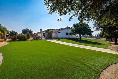 11244 N Stanford Ave, Clovis, CA 93619 photo 3