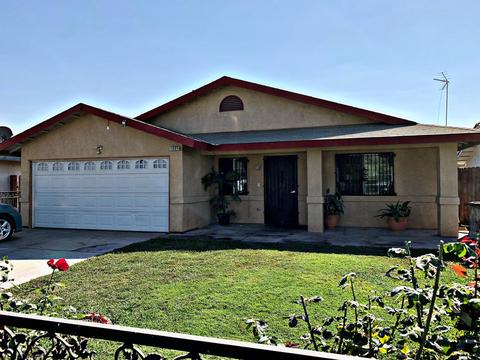1007 E Parade Ave, Earlimart, CA 93219 photo 2