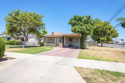 1396 E Sequoia Ave, Tulare, CA 93274 photo 3