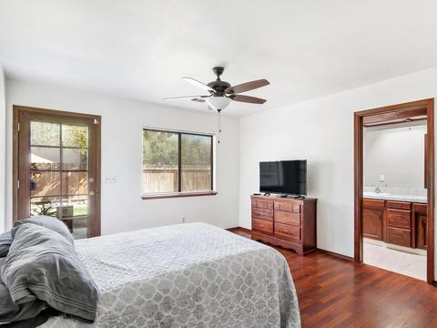 539 E Vine Ct, Visalia, CA 93292 photo 15