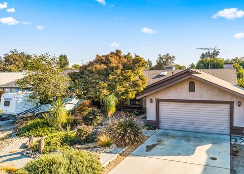 2225 E Kaweah Ct, Visalia, CA 93292 photo 1