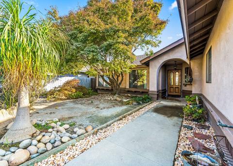 2225 E Kaweah Ct, Visalia, CA 93292 photo 3