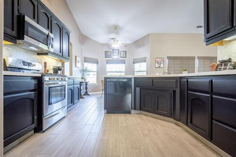 379 Old Line Ave, Exeter, CA 93221 photo 15
