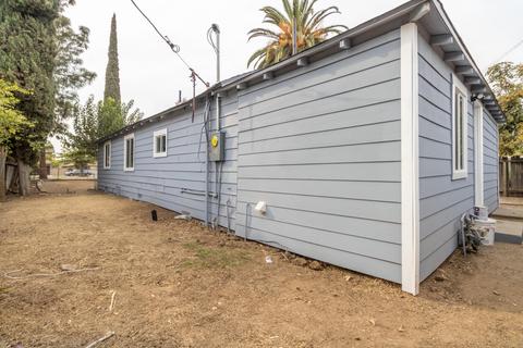 323 N E St, Exeter, CA 93221 photo 22