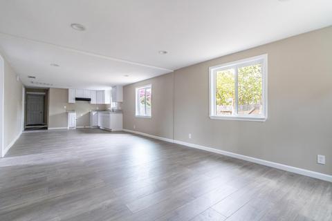 323 N E St, Exeter, CA 93221 photo 6
