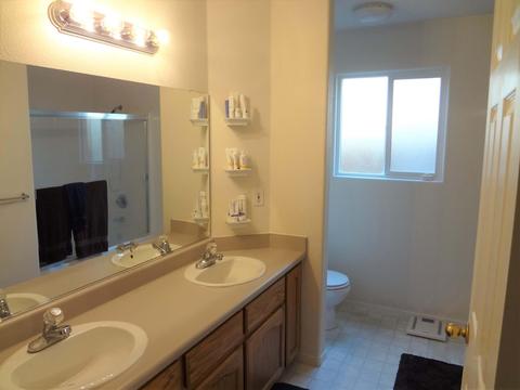 2618 E Cherry Ave, Visalia, CA 93292 photo 7