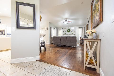 3905 E Harold Ave, Visalia, CA 93292 photo 9