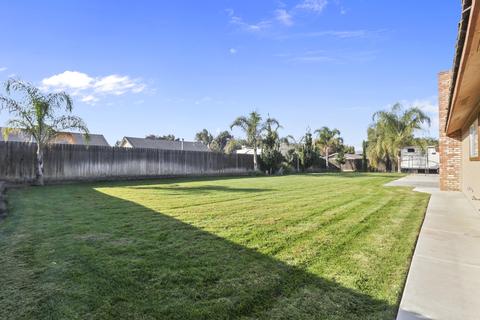 329 E Burlwood Ln, Lemoore, CA 93245 photo 34