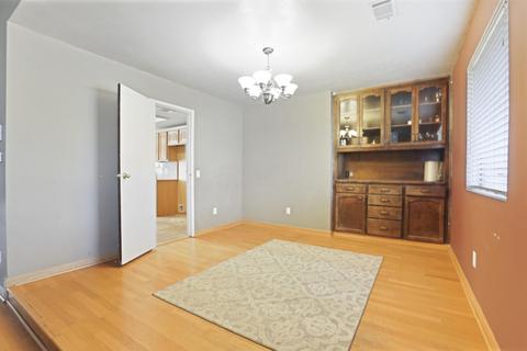 329 E Burlwood Ln, Lemoore, CA 93245 photo 10