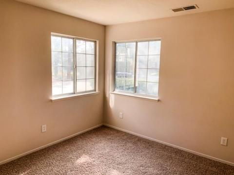 2320 E School Ct, Visalia, CA 93292 photo 26