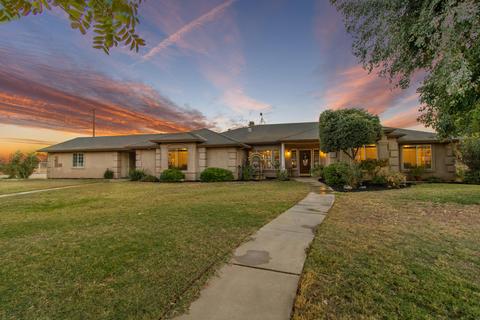 2165 W Morris Ct, Exeter, CA 93221 photo 1