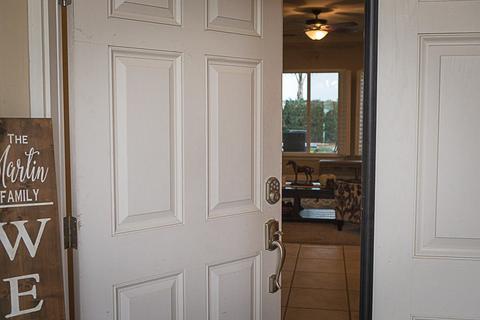 215 Old Line Ct, Exeter, CA 93221 photo 3