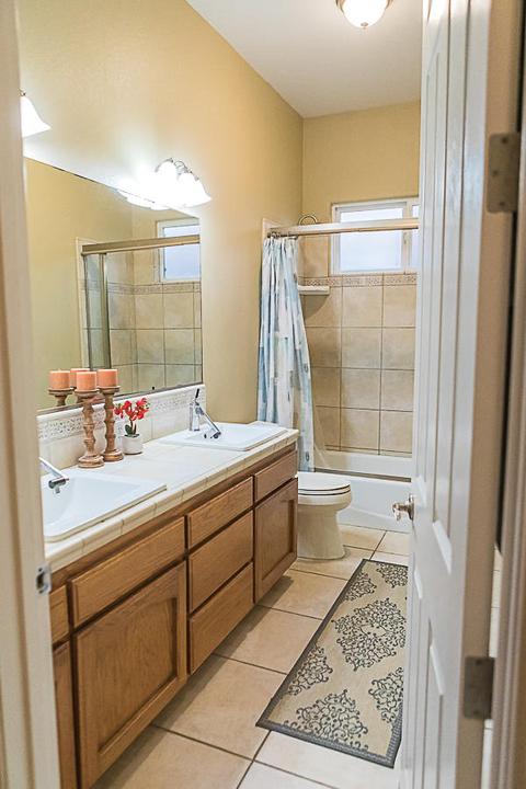 215 Old Line Ct, Exeter, CA 93221 photo 25