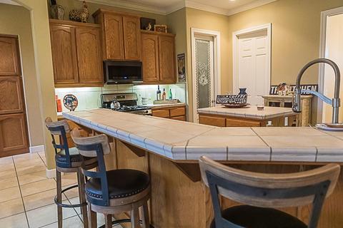 215 Old Line Ct, Exeter, CA 93221 photo 16