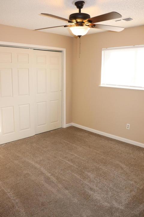 1439 E Boyer Dr, Tulare, CA 93274 photo 12