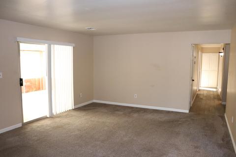 1439 E Boyer Dr, Tulare, CA 93274 photo 8