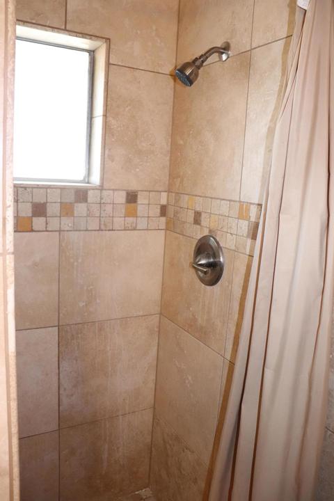 1439 E Boyer Dr, Tulare, CA 93274 photo 11