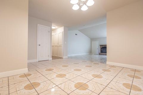 800 N B St, Exeter, CA 93221 photo 7