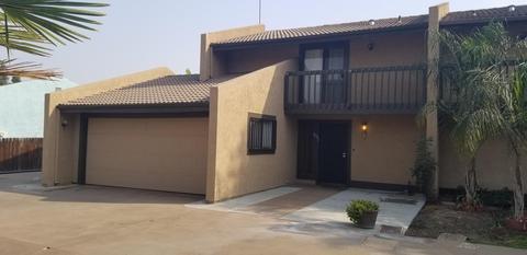 1737 E Cross Ave, Tulare, CA 93274 photo 1