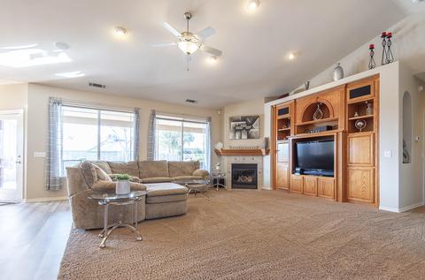 1816 Sutter Cir, Tulare, CA 93274 photo 9