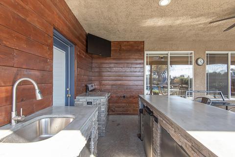 1816 Sutter Cir, Tulare, CA 93274 photo 137