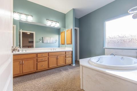 1816 Sutter Cir, Tulare, CA 93274 photo 27