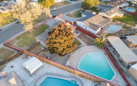 351 W Spring Ln, Lemoore, CA 93245 photo 4