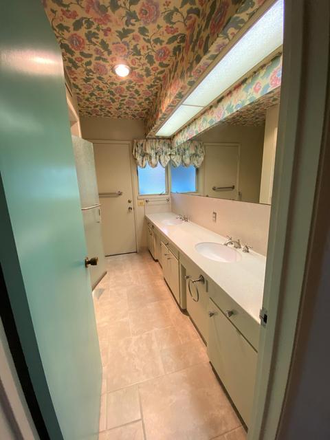 525 E Chevy Chase Dr, Tulare, CA 93274 photo 15