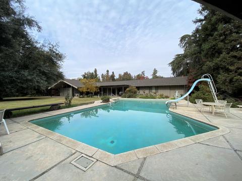 525 E Chevy Chase Dr, Tulare, CA 93274 photo 41