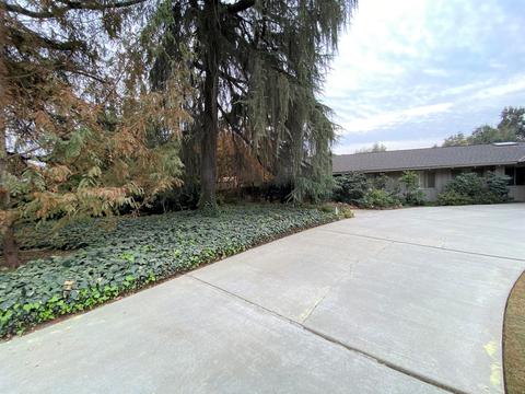 525 E Chevy Chase Dr, Tulare, CA 93274 photo 4