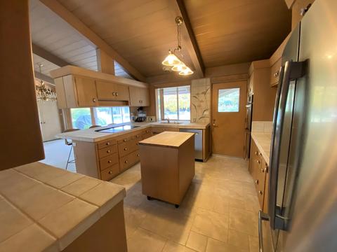 525 E Chevy Chase Dr, Tulare, CA 93274 photo 23