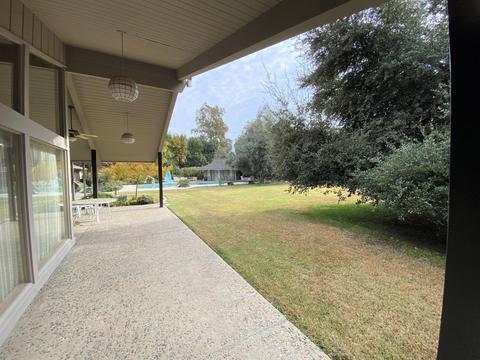 525 E Chevy Chase Dr, Tulare, CA 93274 photo 44