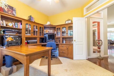 1214 N Carolina Ave, Clovis, CA 93619 photo 12
