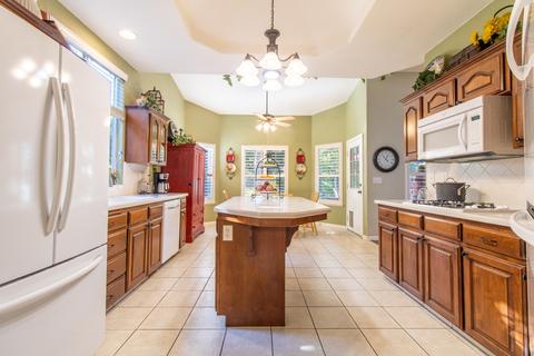 1214 N Carolina Ave, Clovis, CA 93619 photo 15
