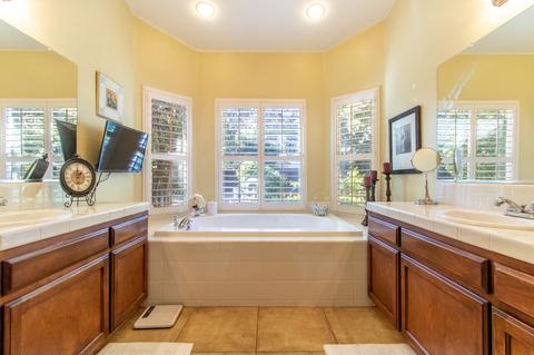 1214 N Carolina Ave, Clovis, CA 93619 photo 23
