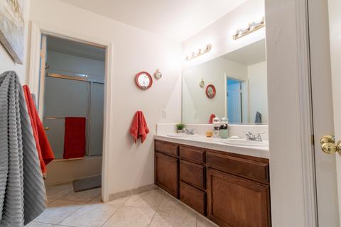 1214 N Carolina Ave, Clovis, CA 93619 photo 30