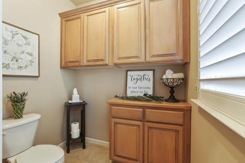 1608 E Beech Dr, Visalia, CA 93292 photo 8