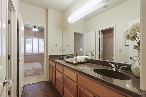 1608 E Beech Dr, Visalia, CA 93292 photo 31