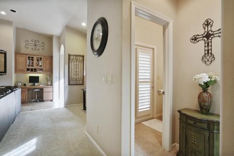 1608 E Beech Dr, Visalia, CA 93292 photo 12
