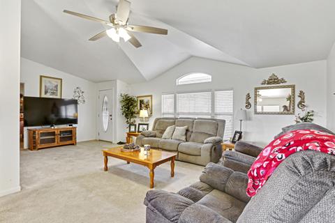 1187 W Marinette Ave #B, Exeter, CA 93221 photo 4