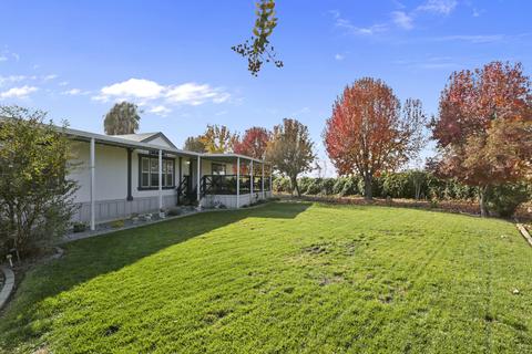 1187 W Marinette Ave #B, Exeter, CA 93221 photo 2