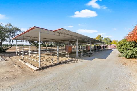22561 Carson Ave, Exeter, CA 93221 photo 75