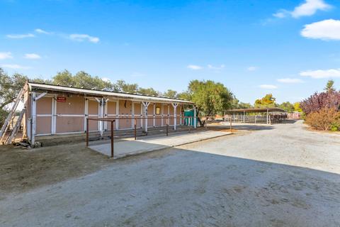 22561 Carson Ave, Exeter, CA 93221 photo 70