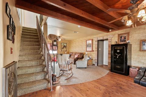 22561 Carson Ave, Exeter, CA 93221 photo 28