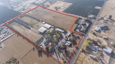 22561 Carson Ave, Exeter, CA 93221 photo 3