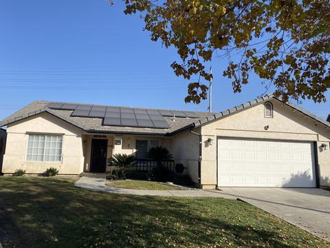 2198 Gomez Ct, Tulare, CA 93274 photo 1